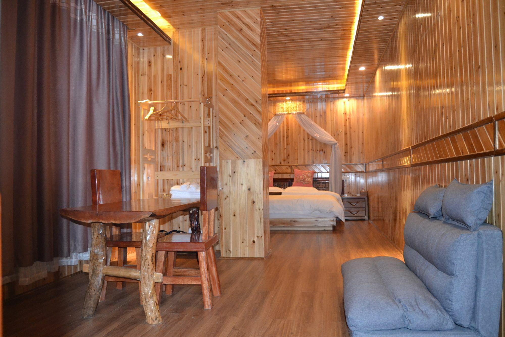 Long An Hotel Long Thành Ngoại thất bức ảnh